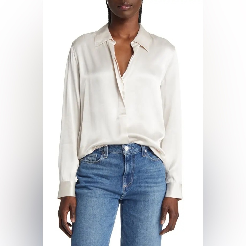 Rails Nissa Satin Button Down Shirt in Cream Ivory Size Medium.